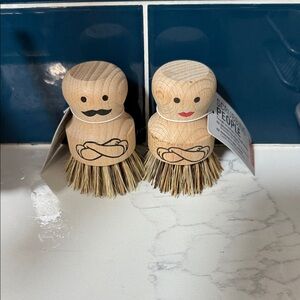 Kirkland Wooden Scrub Brush Set with Faces